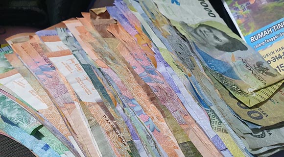 Aplikasi Penghasil Saldo Dana Gratis